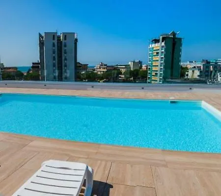 Condominio Giardino 公寓